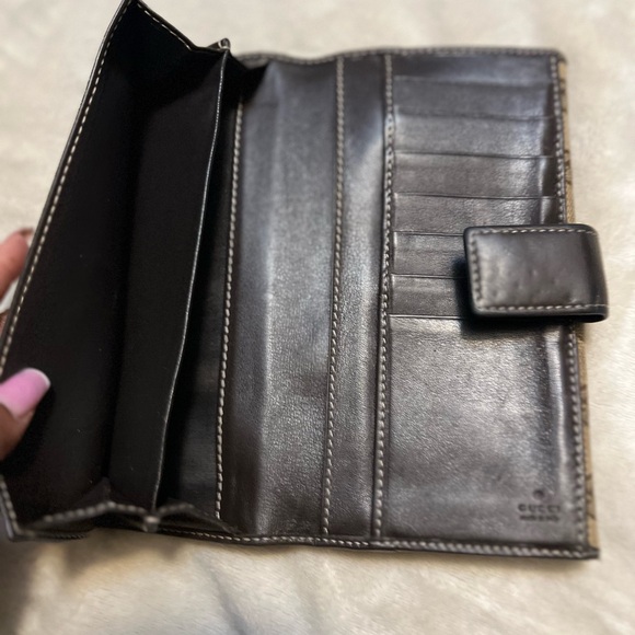 Authentic Gucci monogram canvas long tri-fold wallet - Picture 8 of 9